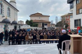 ESATPAŞA HACILAR CAMİİ DUALARLA AÇILDI