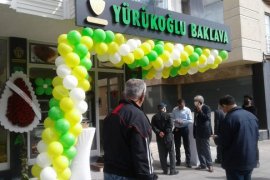 YÜRÜKOĞLU BAKLAVA AÇILDI