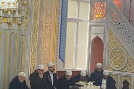 ESATPAŞA HACILAR CAMİİ DUALARLA AÇILDI