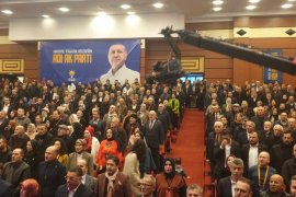 AK PARTİ ATAŞEHİR'DEN MUHTEŞEM KONGRE