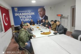 AK PARTİ FETİH MAHALLESİ TOPLANTISI YAPILDI.  DURMAK YOK YOLA DEVAM