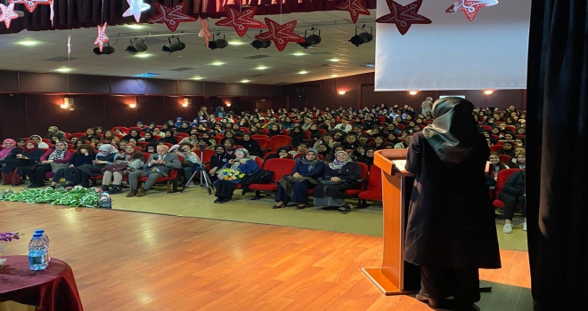 ÜMİT MERİÇ KIZ ANADOLU İMAM HATİP LİSESİ KURULUŞ YILDÖNÜMÜNÜ KUTLADI